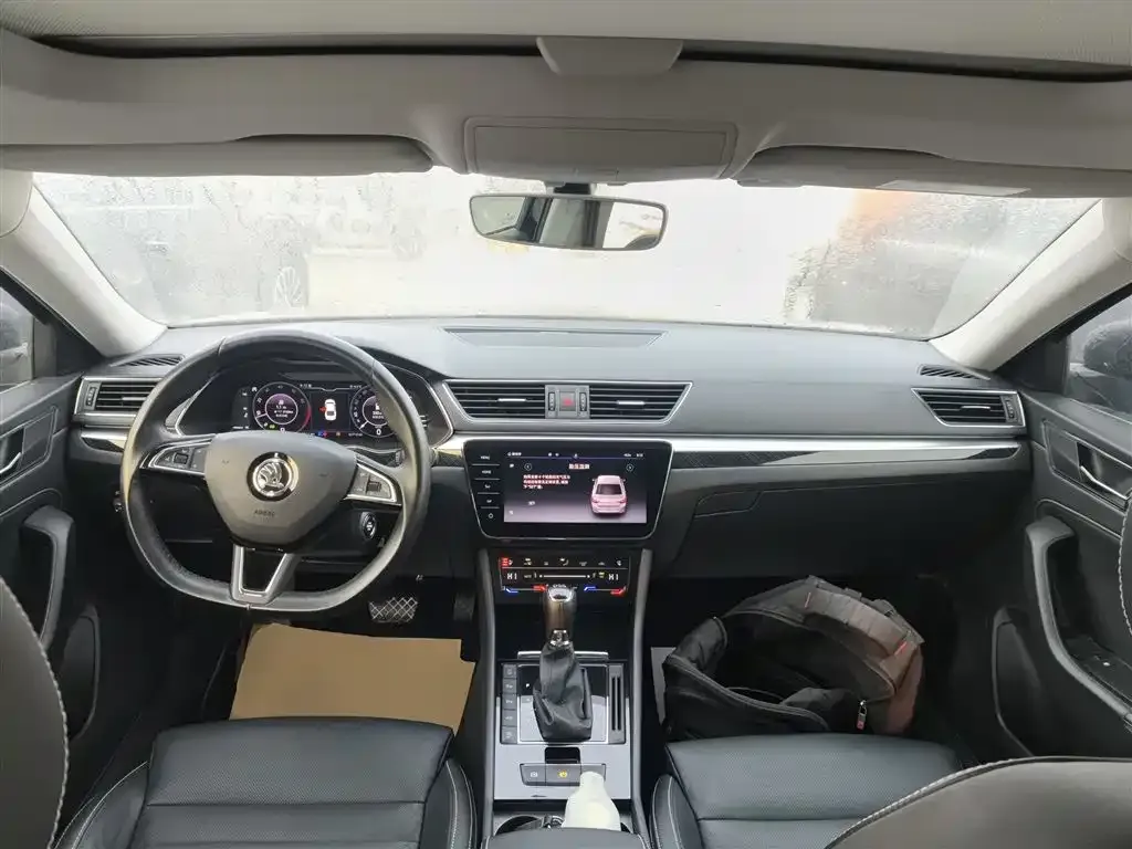 Skoda Superb 2021 из CN, фото 3