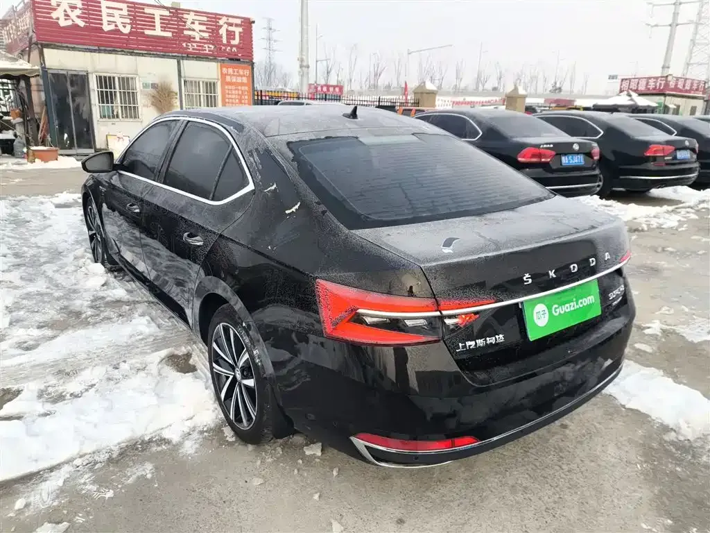 Skoda Superb 2021 из CN, фото 4
