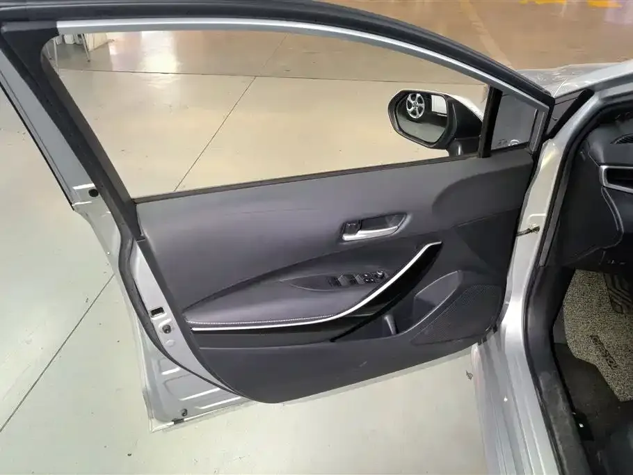 Toyota Levin 2021 из CN, фото 2