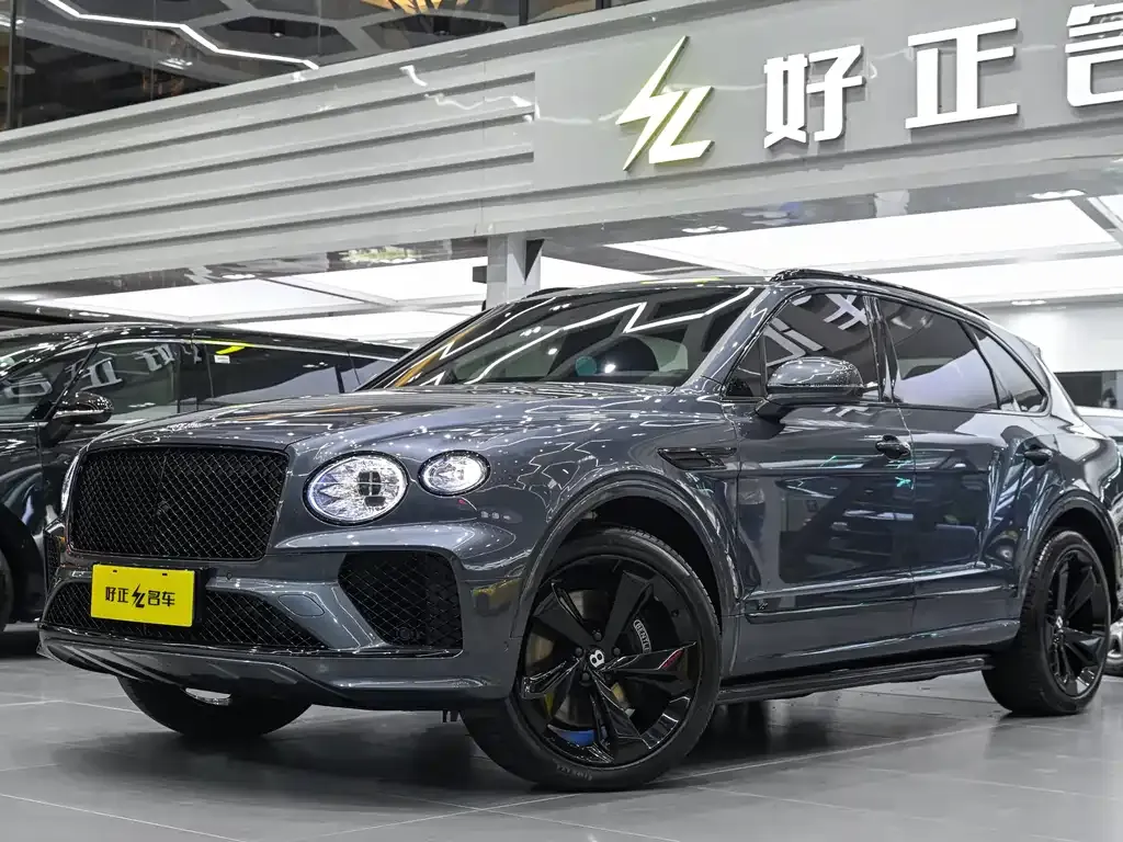 Bentley Bentayga 2022 из CN, фото 9