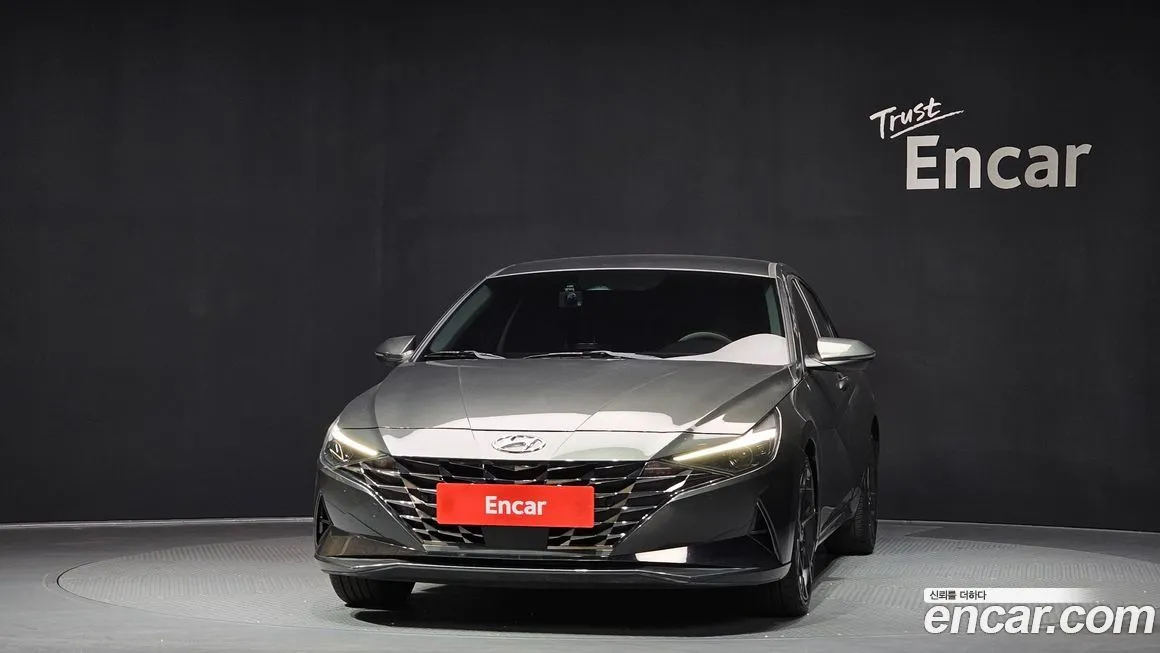 Hyundai AVANTE — фото 2