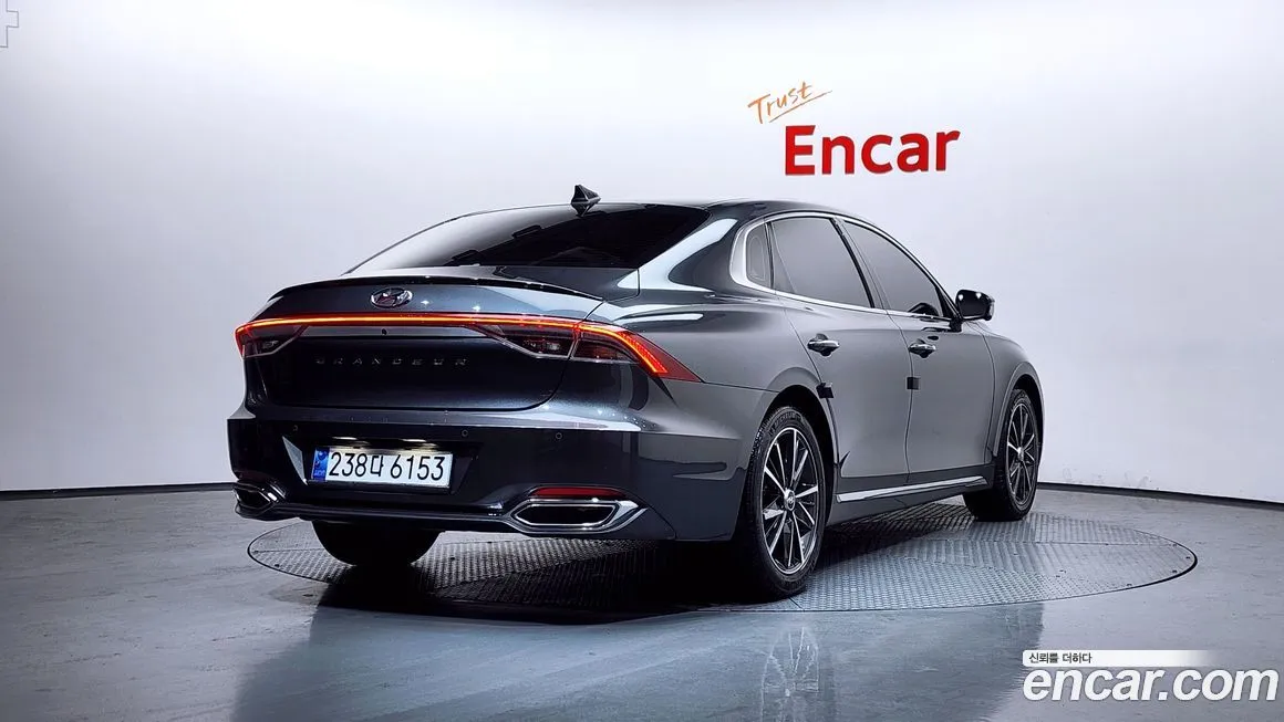 Hyundai Grandeur 2023 из KR, фото 9