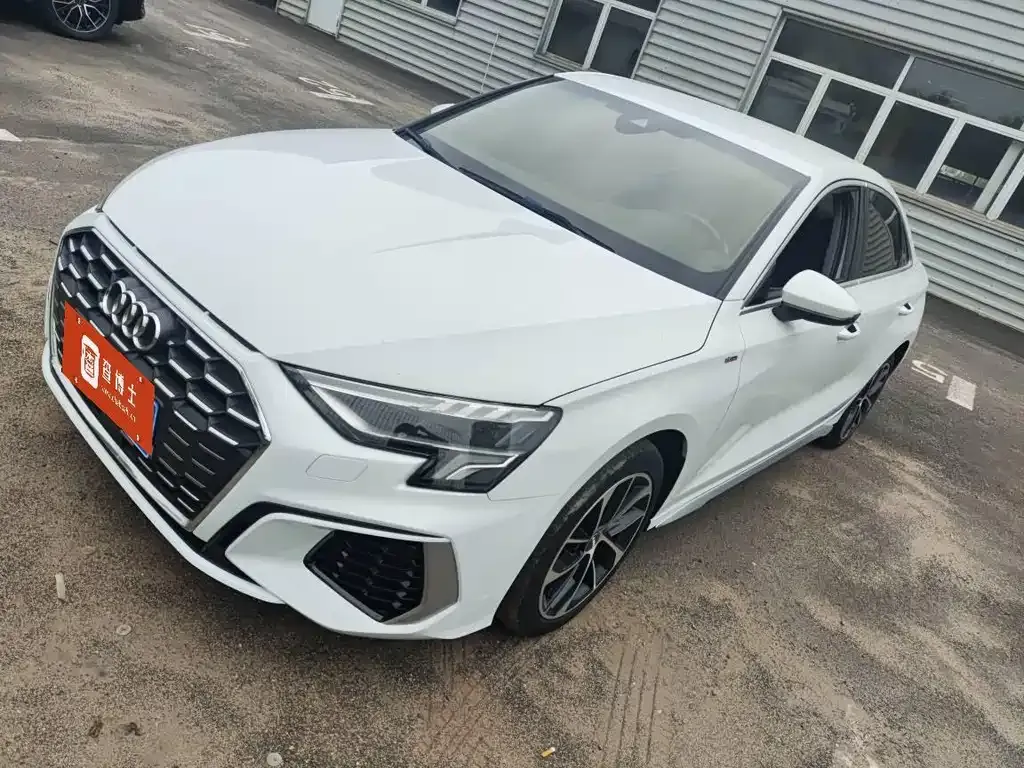 Audi A3 2022 из CN, фото 1