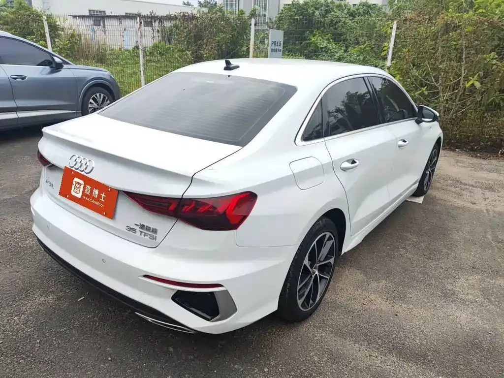 Audi A3 2022 из CN, фото 9