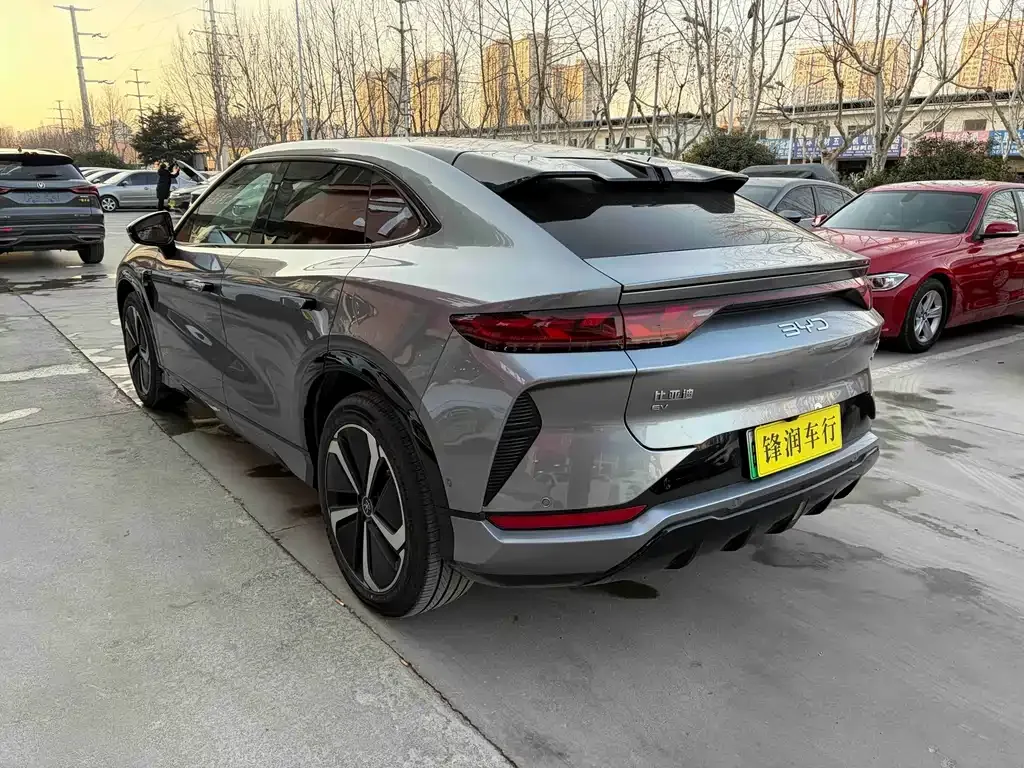 BYD L EV 2025 из CN, фото 10