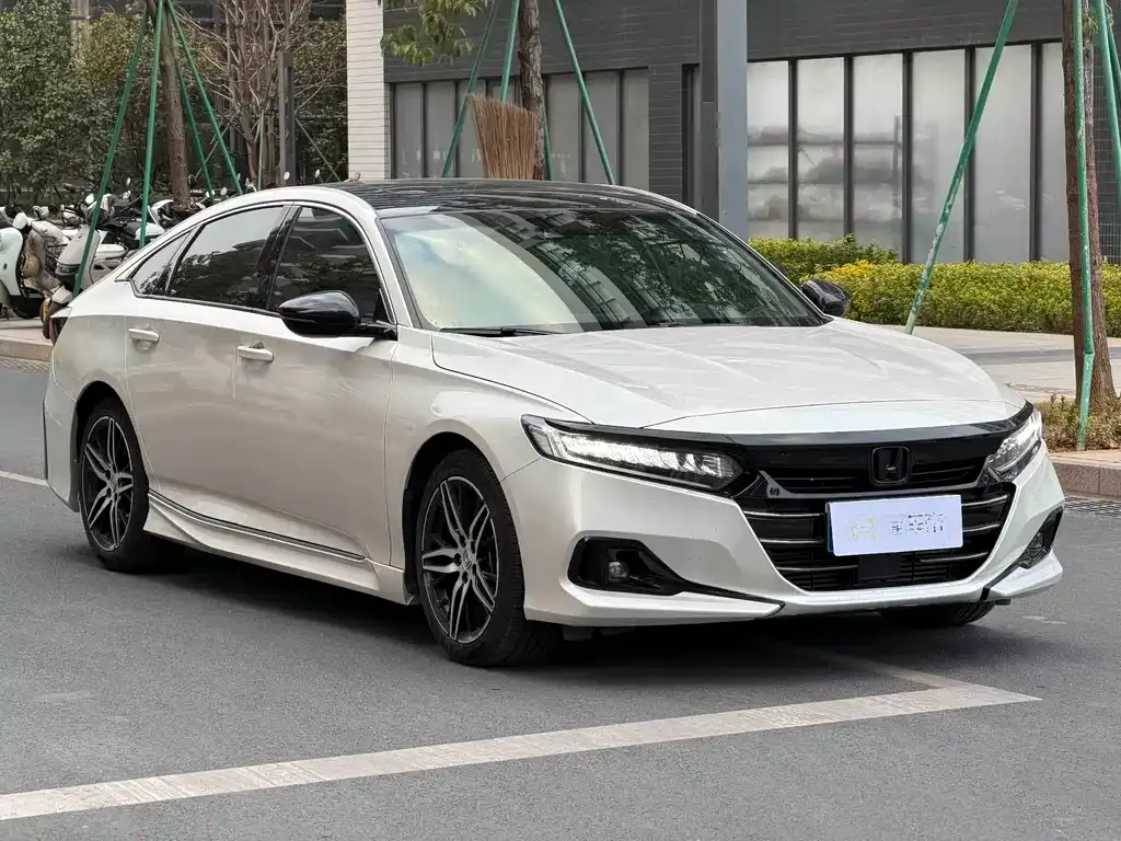 Honda Accord 2022 из CN, фото 10