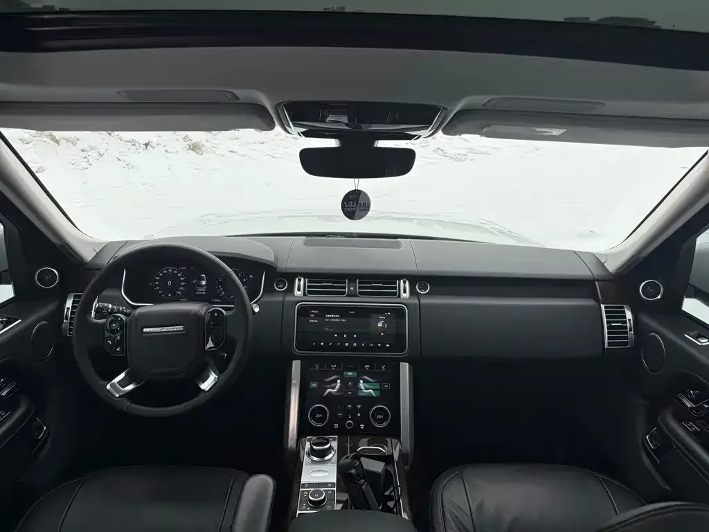 Land Rover Range Rover 2022 из CN, фото 2