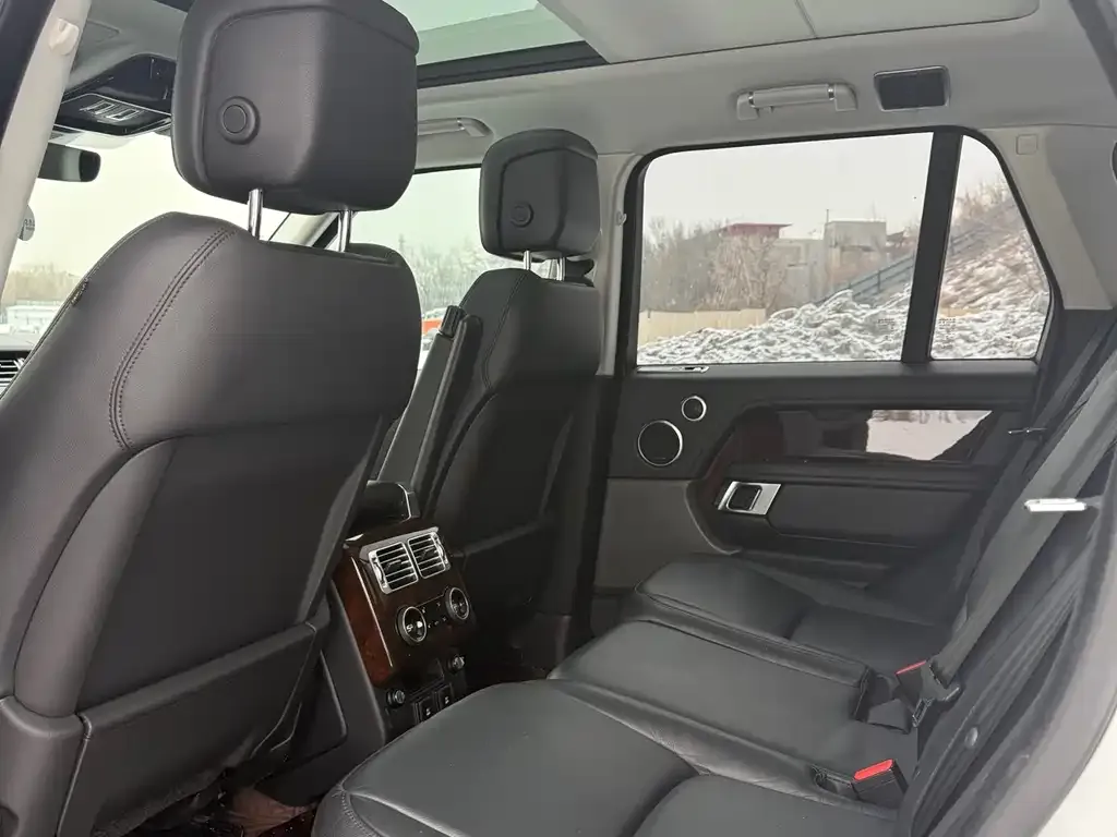 Land Rover Range Rover 2022 из CN, фото 4