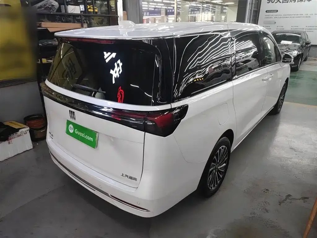 Buick GL8 Hybrid 2025 из CN, фото 6