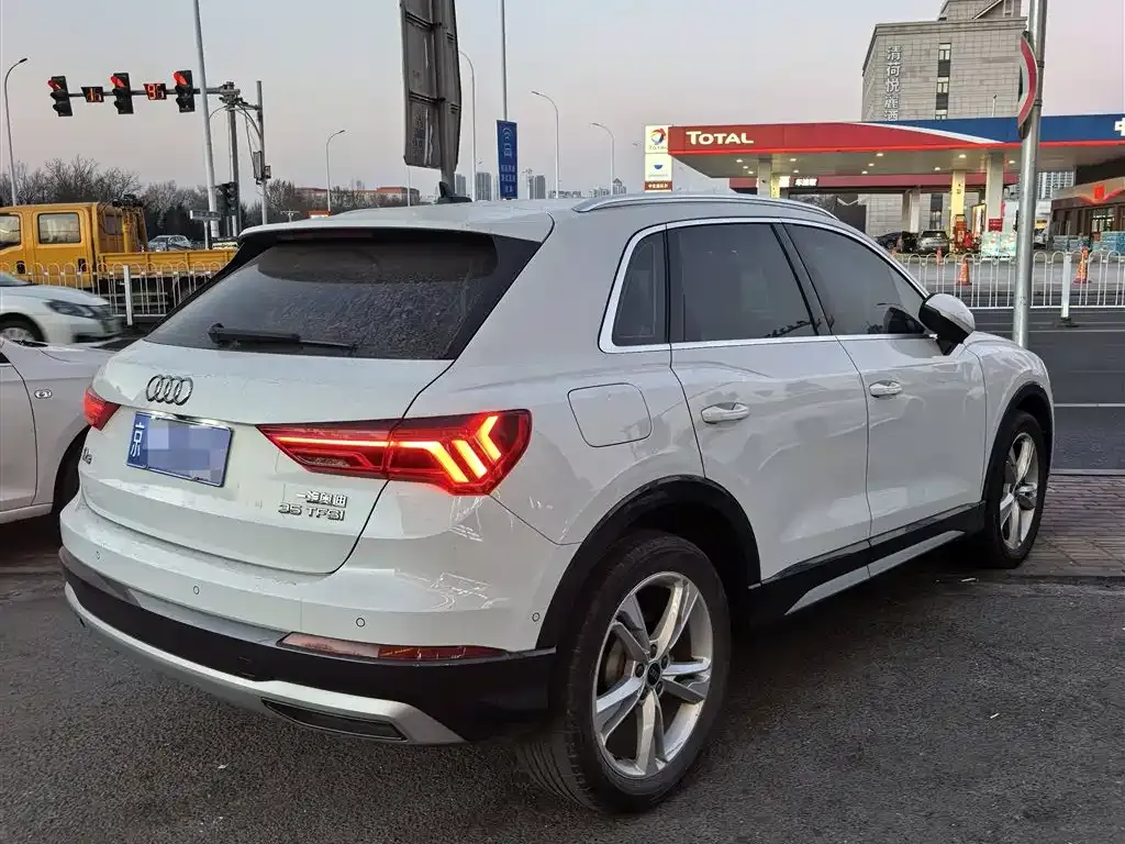 Audi Q3 2021 из CN, фото 3