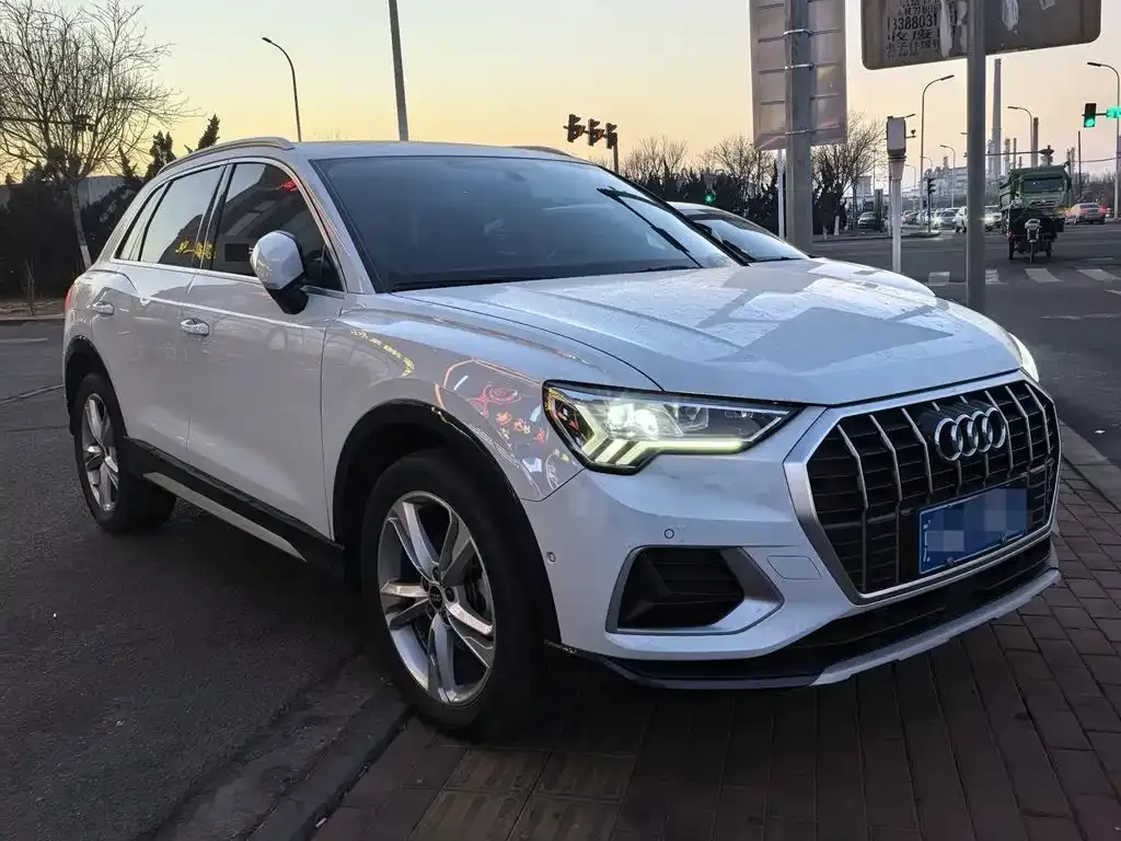 Audi Q3 2021 из CN, фото 2