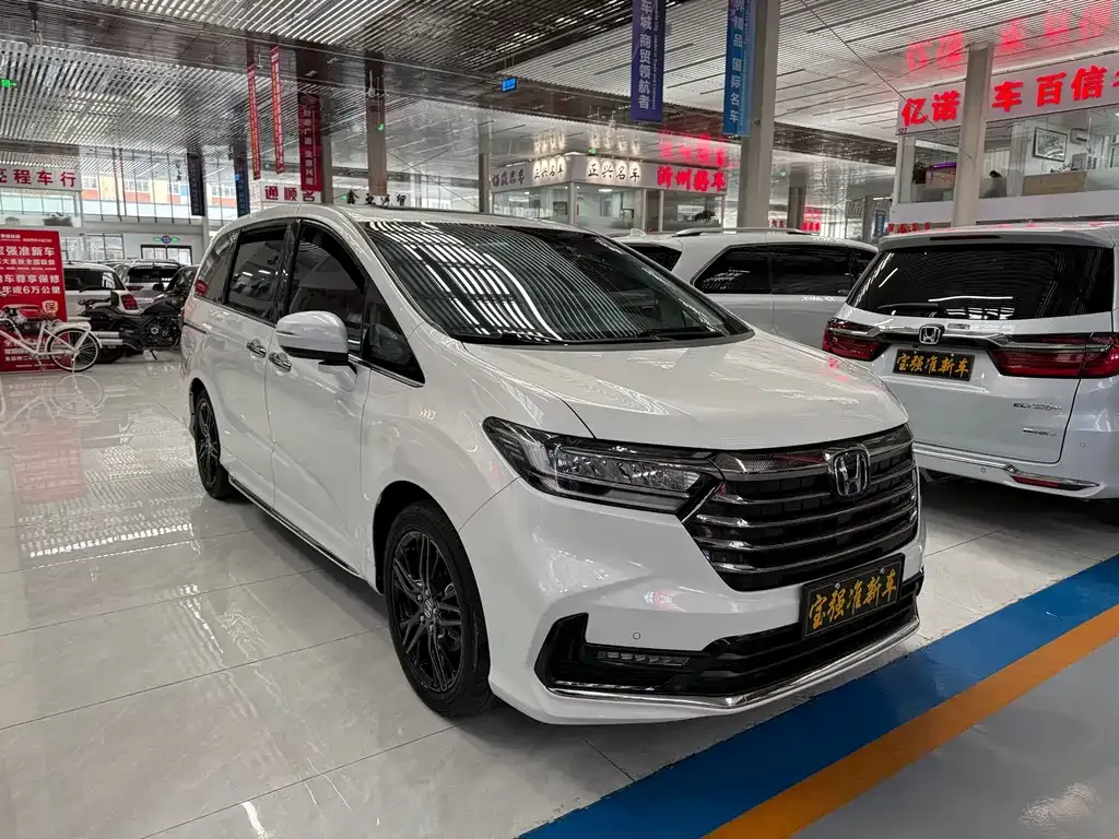 Honda Odyssey 2023 из CN, фото 5