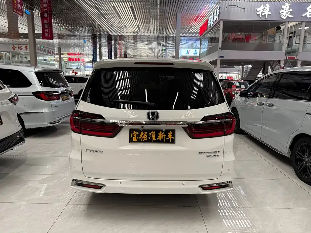 Honda Odyssey 2023 из CN, фото 6