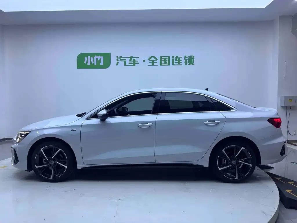 Audi A3 2022 из CN, фото 7