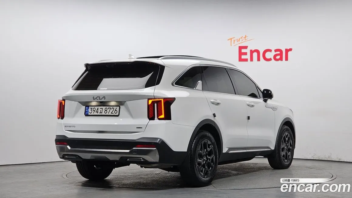Kia Sorento — фото 5