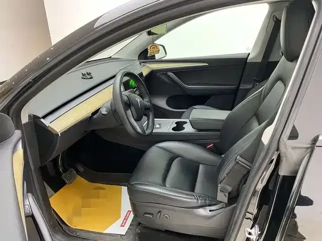 Tesla Model Y 2022 из CN, фото 5