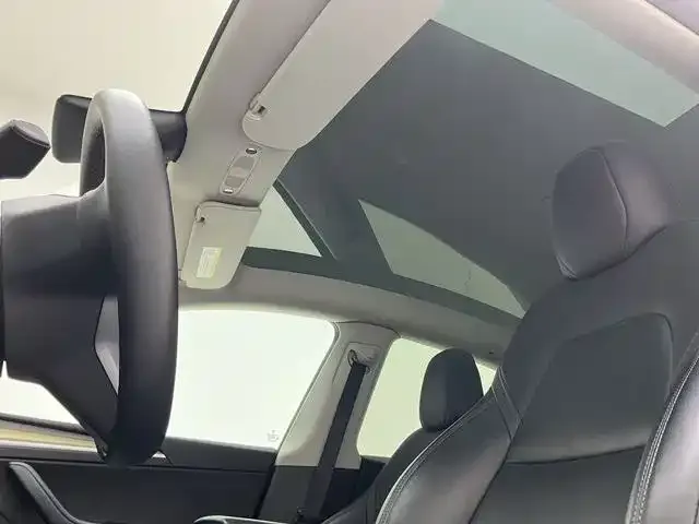 Tesla Model Y 2022 из CN, фото 4