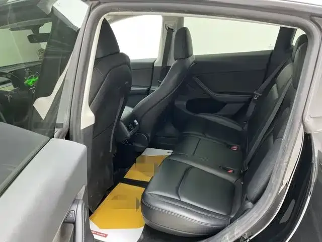 Tesla Model Y 2022 из CN, фото 8