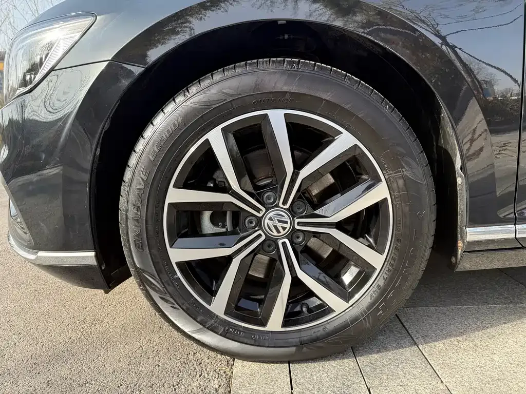 Volkswagen Magotan 2024 из CN, фото 9