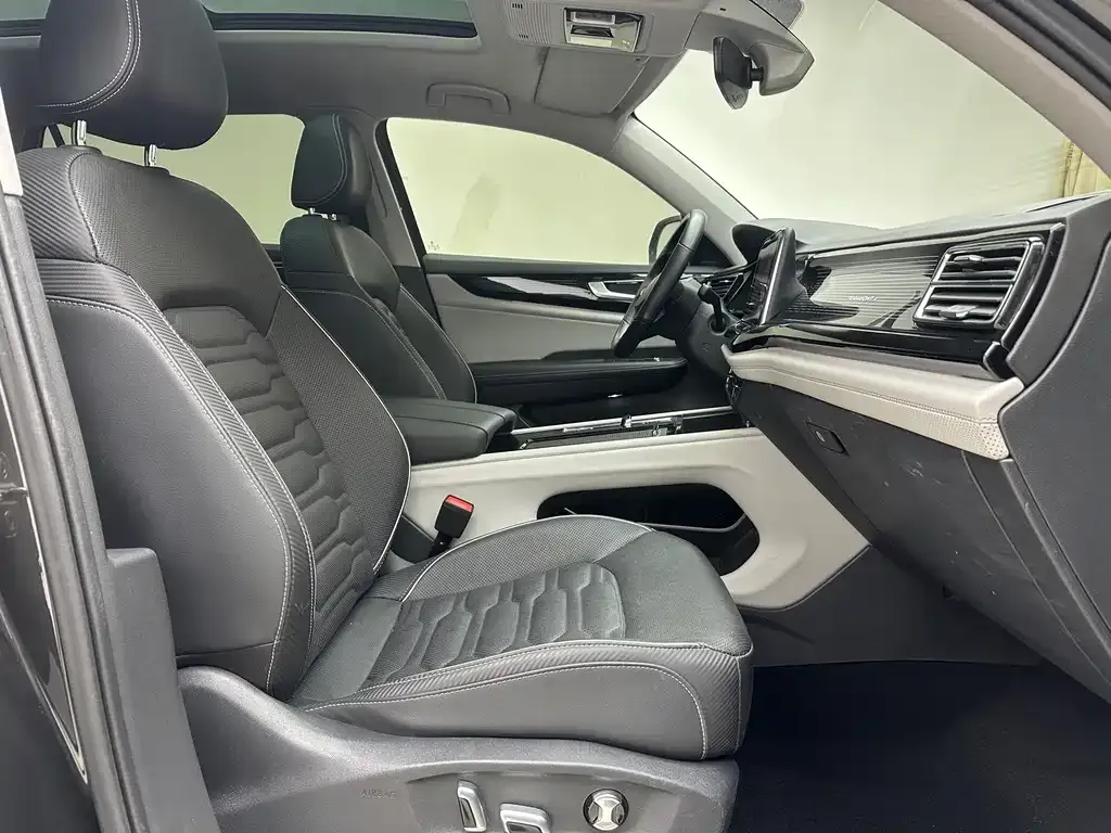 Volkswagen Teramont 2023 из CN, фото 9