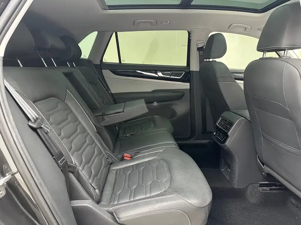 Volkswagen Teramont 2023 из CN, фото 2