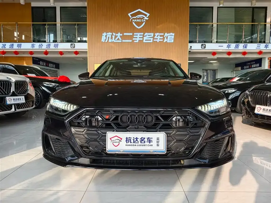 Audi A7L 2023 из CN, фото 8