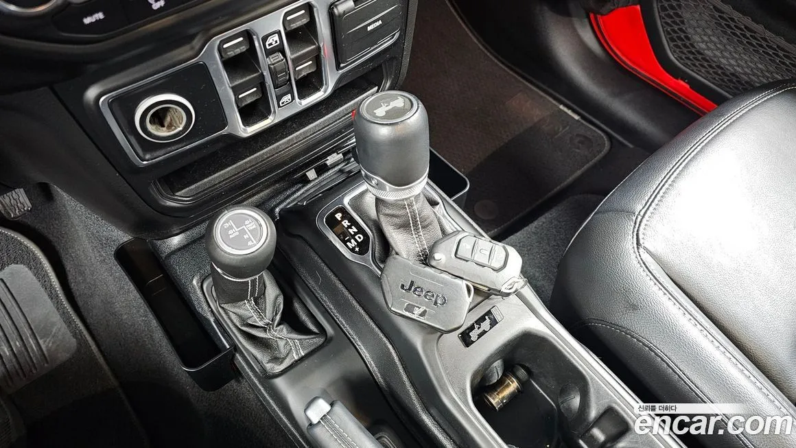 Jeep Wrangler 2021 из KR, фото 7