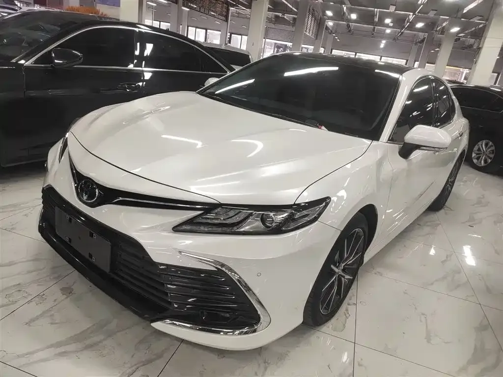 Toyota Camry 2023 из CN, фото 10