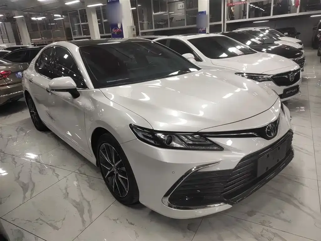 Toyota Camry 2023 из CN, фото 8