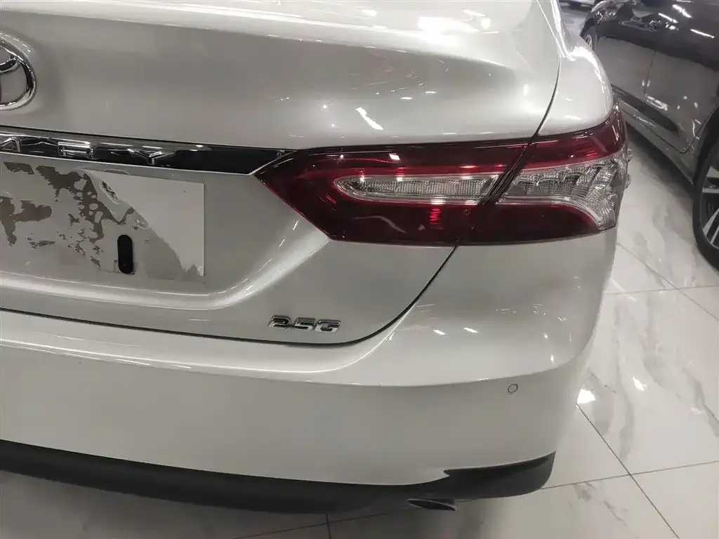 Toyota Camry 2023 из CN, фото 4