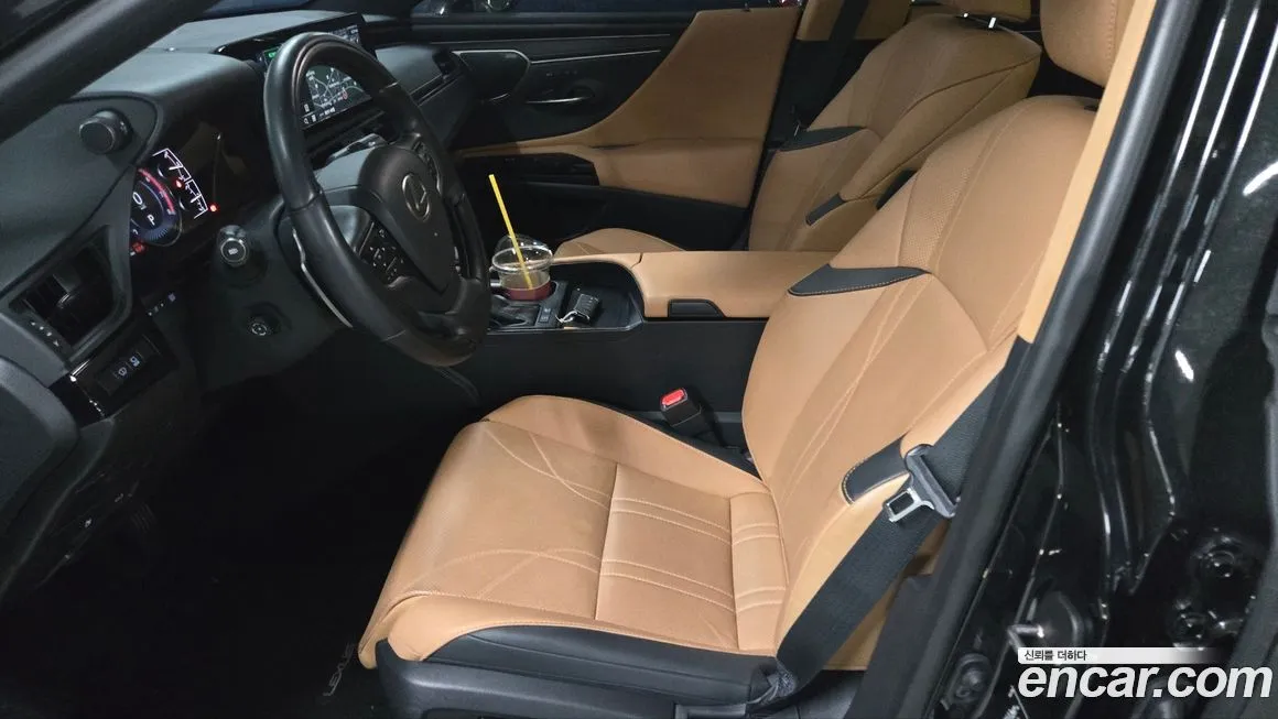 Lexus ES 2025 из KR, фото 8