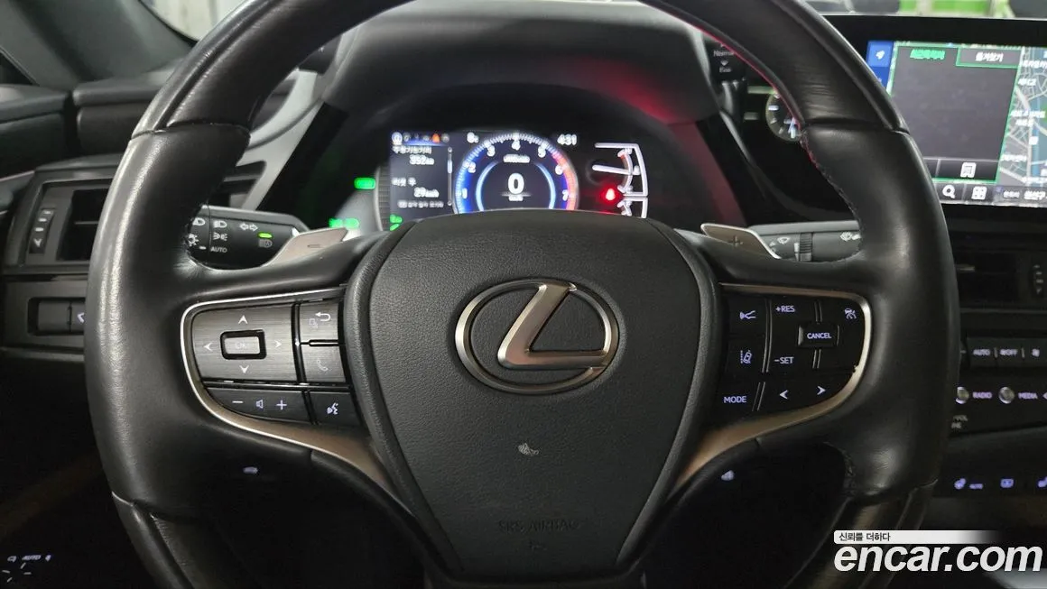 Lexus ES 2025 из KR, фото 9