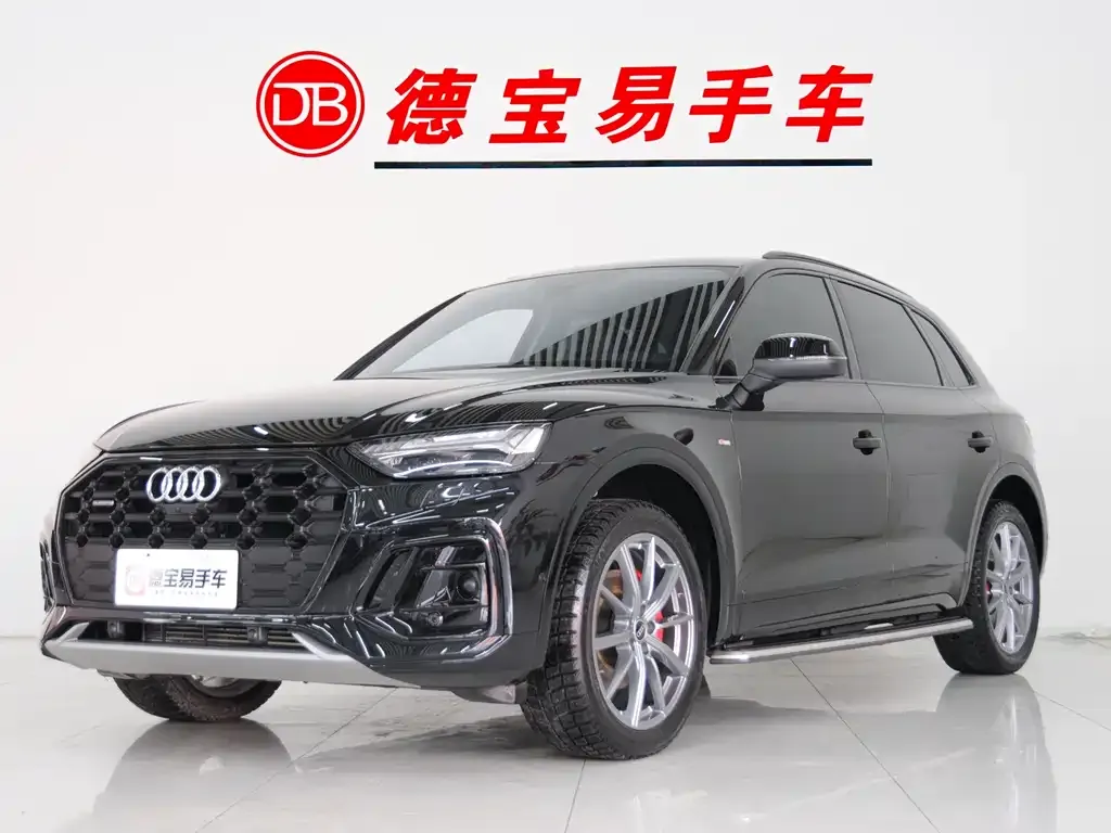 Audi Q5L 2022 из CN, фото 1