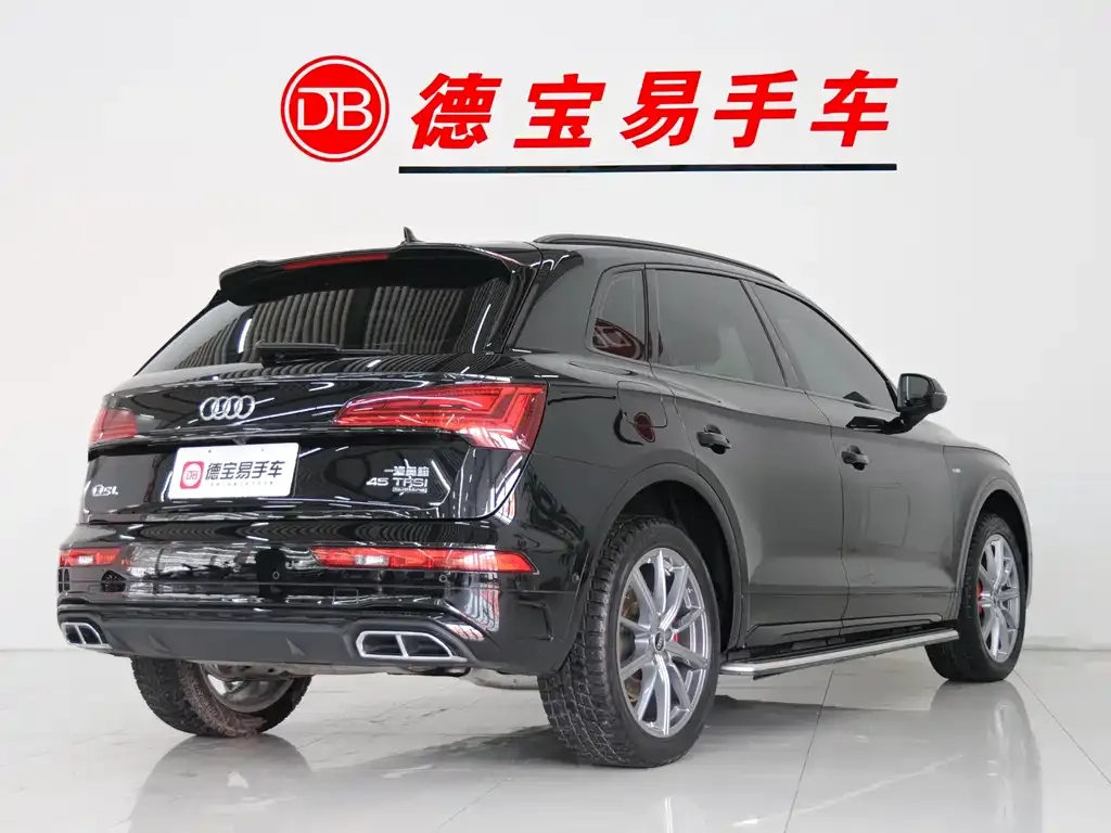 Audi Q5L 2022 из CN, фото 8