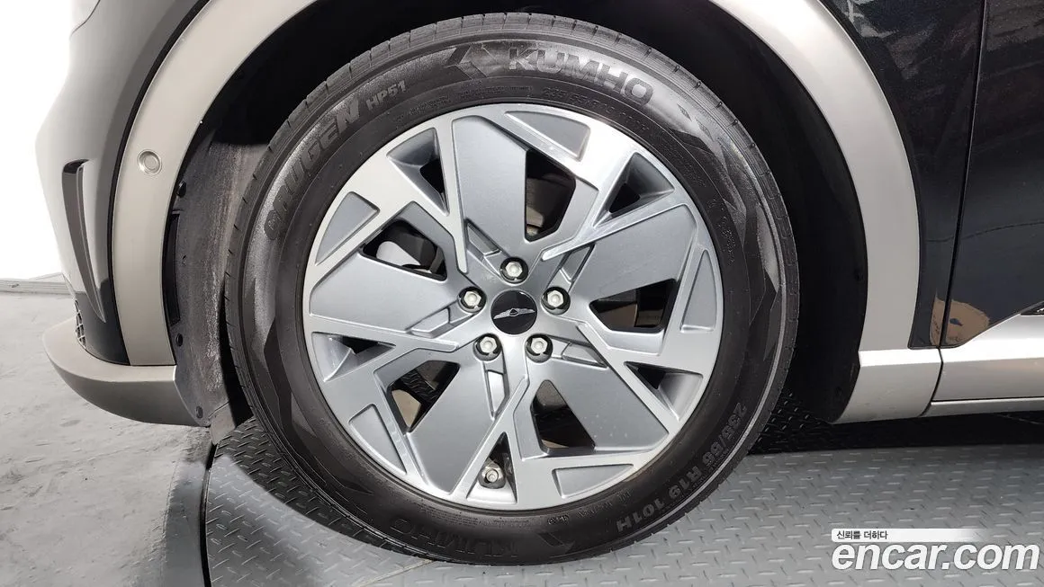 Genesis GV60 2022 из KR, фото 3