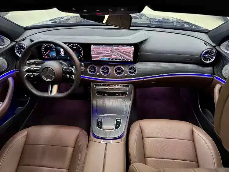 Mercedes-Benz E-Class 2023 из CN, фото 2