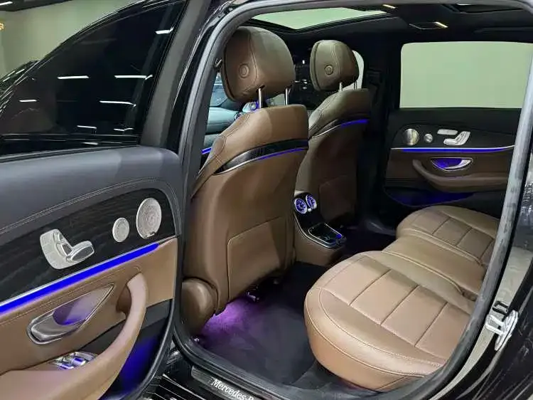 Mercedes-Benz E-Class 2023 из CN, фото 7