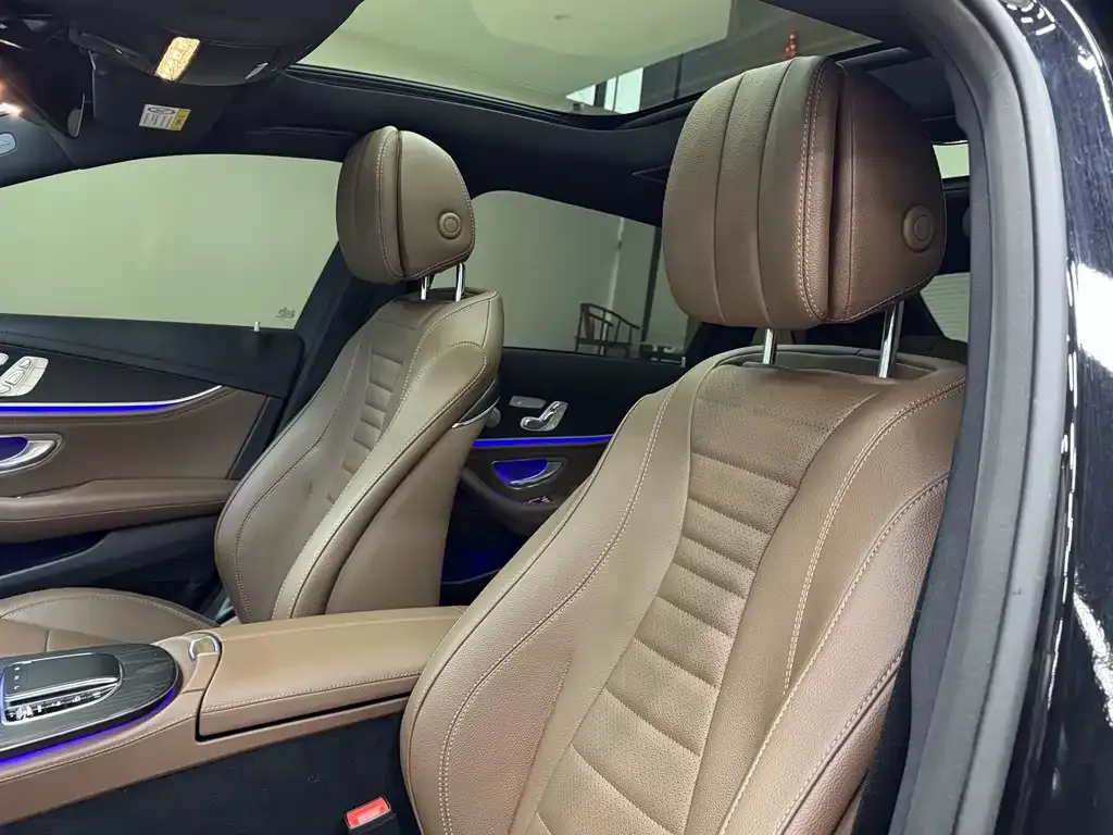 Mercedes-Benz E-Class 2023 из CN, фото 8