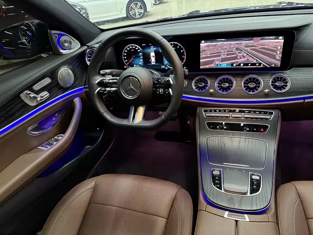 Mercedes-Benz E-Class 2023 из CN, фото 10