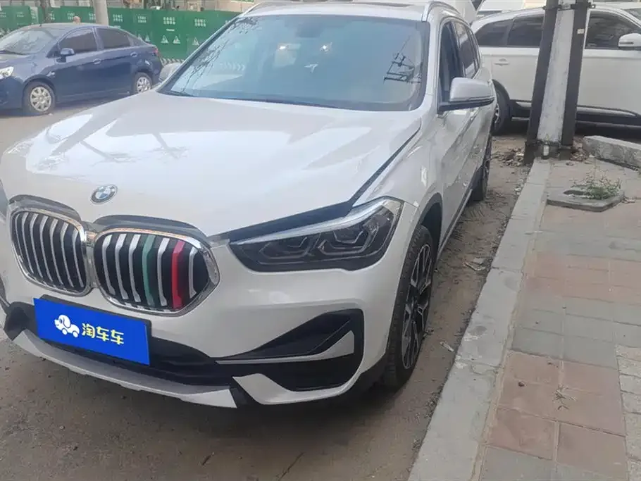 BMW X1 2021 из CN, фото 1