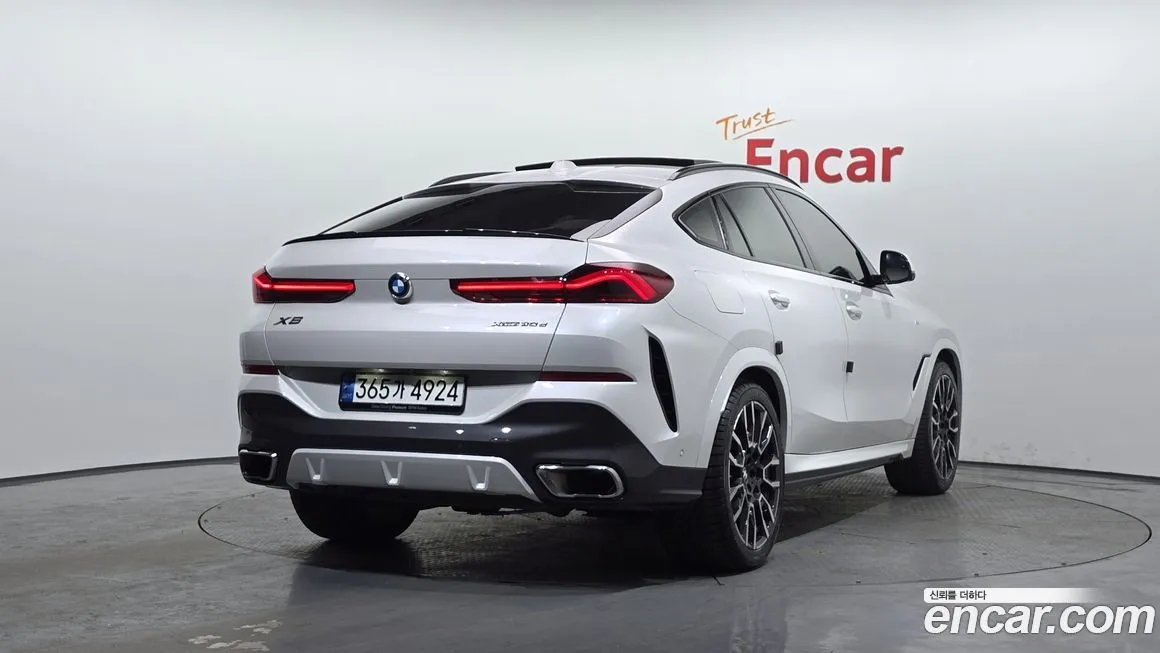 BMW X6 2024 из KR, фото 2