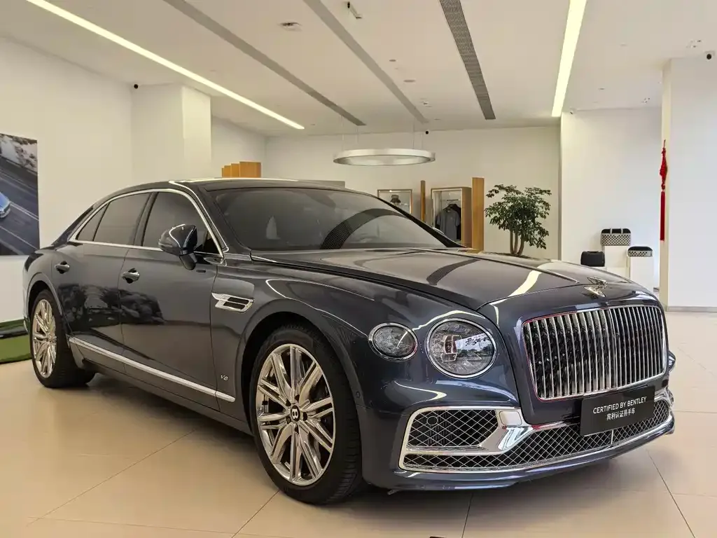 Bentley Flying Spur 2022 из CN, фото 4