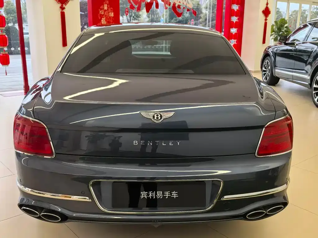 Bentley Flying Spur 2022 из CN, фото 2