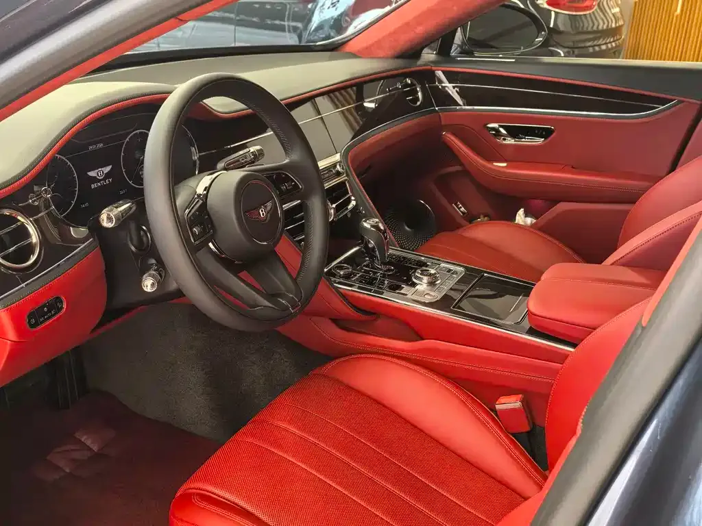 Bentley Flying Spur 2022 из CN, фото 7