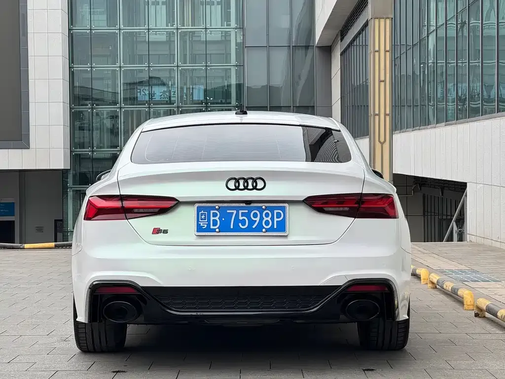 Audi A5 (Import) — фото 5