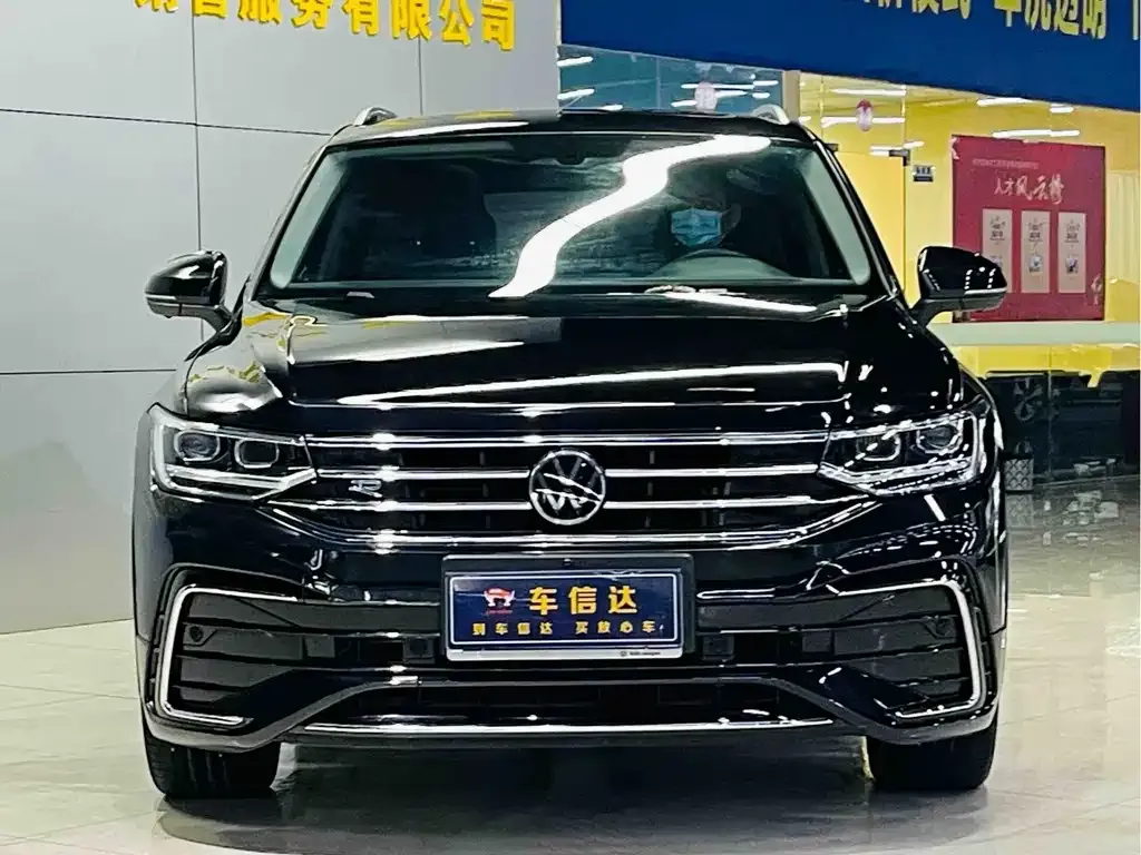 Volkswagen Tiguan L 2022 из CN, фото 7