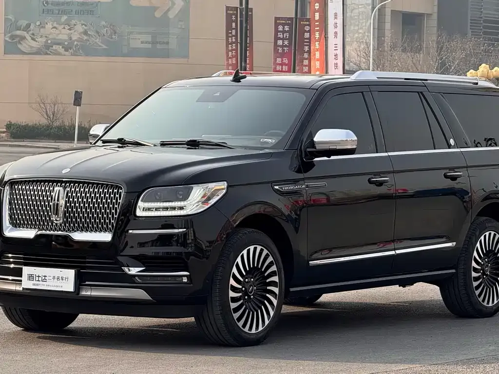 Lincoln Navigator 2021 из CN, фото 1