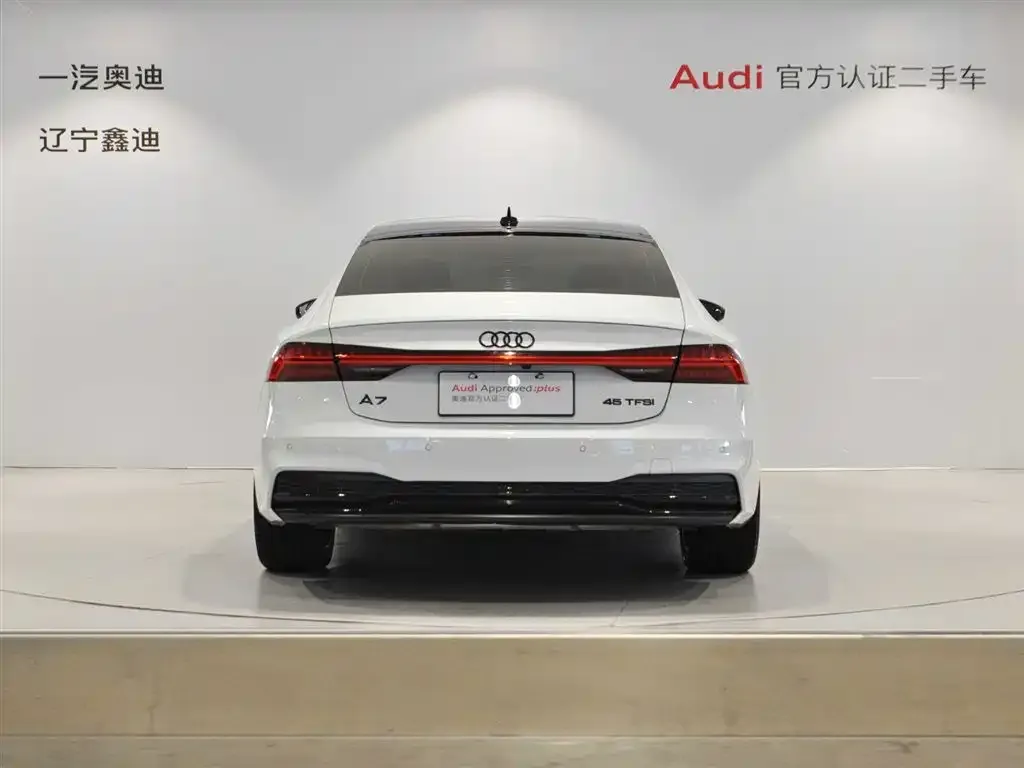Audi A7 — фото 8
