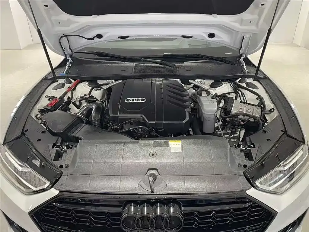 Audi A7 — фото 9