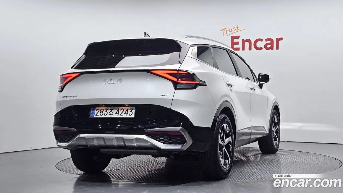 Kia Sportage — фото 6